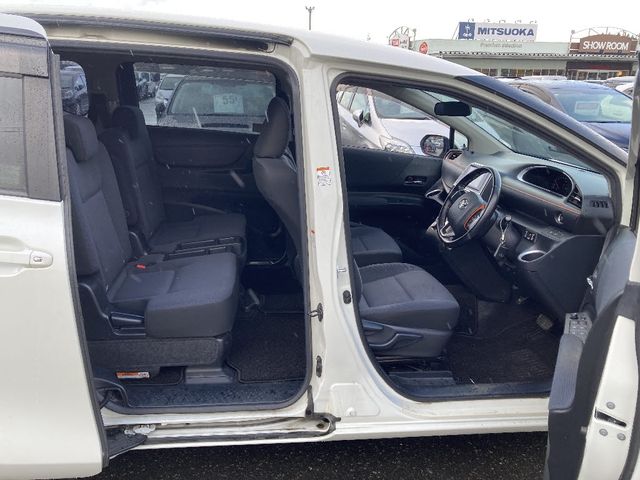 TOYOTA SIENTA 4WD 2017