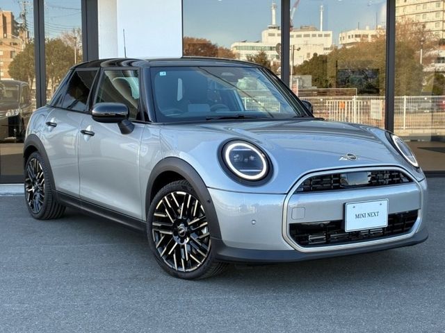 BMW MINI COOPER 5DOOR 2025