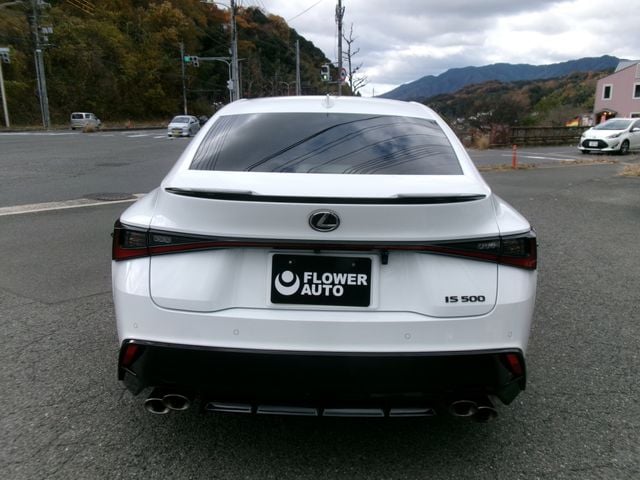 TOYOTA LEXUS IS500 2023