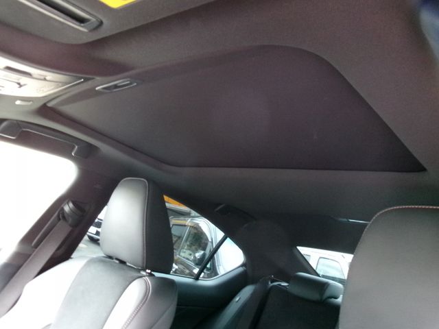 TOYOTA LEXUS IS500 2023