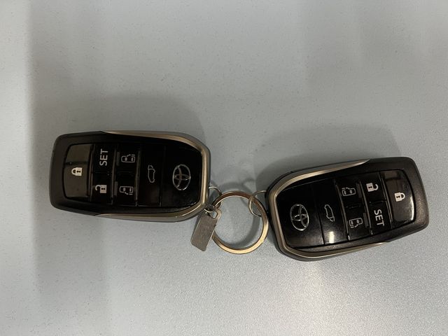 TOYOTA ALPHARD 4WD 2020