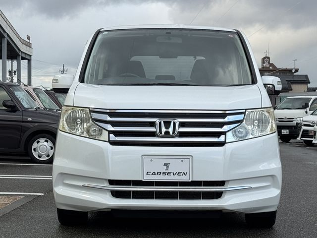 HONDA STEPWAGON 2012