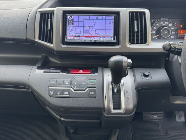 HONDA STEPWAGON 2012