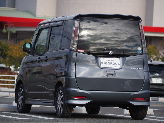 SUZUKI PALETTE SW 2010