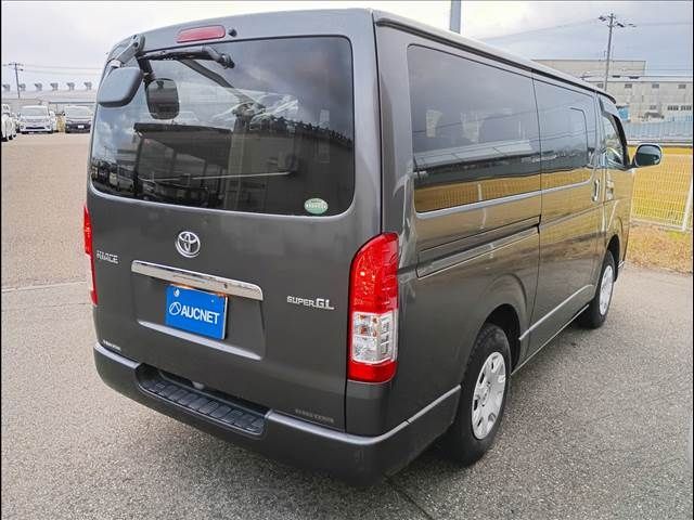 TOYOTA HIACE van 4WD 2014