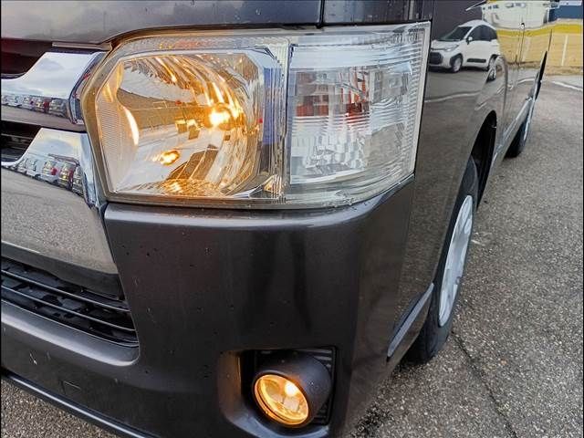 TOYOTA HIACE van 4WD 2014