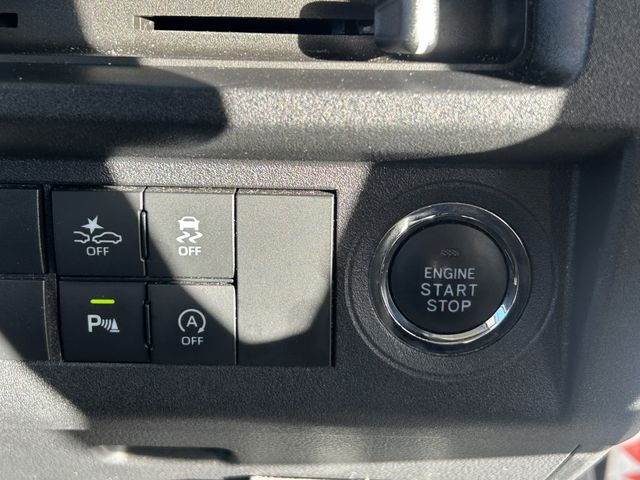 DAIHATSU HIJET truck 2022