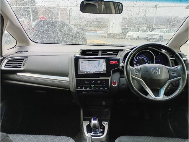 HONDA FIT HYBRID 2013