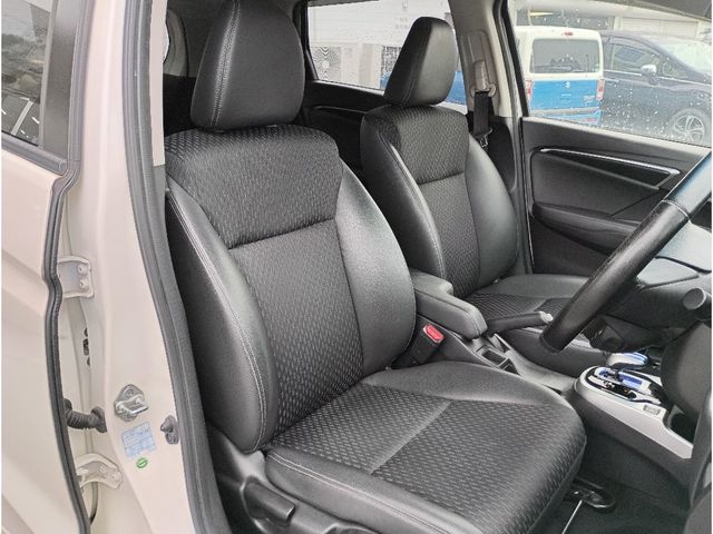 HONDA FIT HYBRID 2013