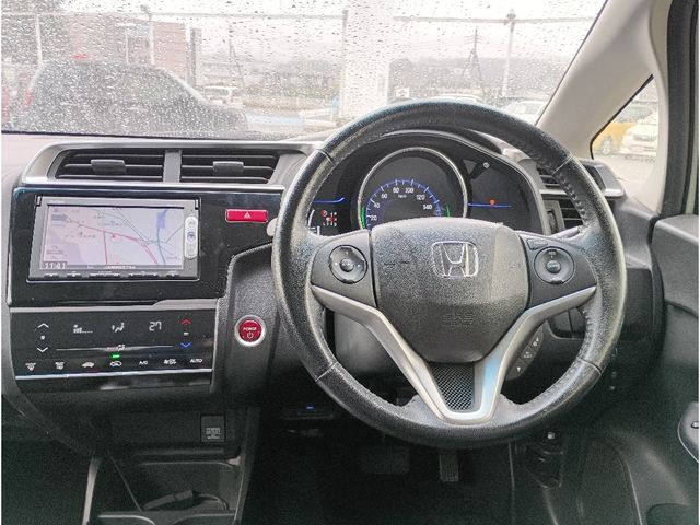HONDA FIT HYBRID 2013