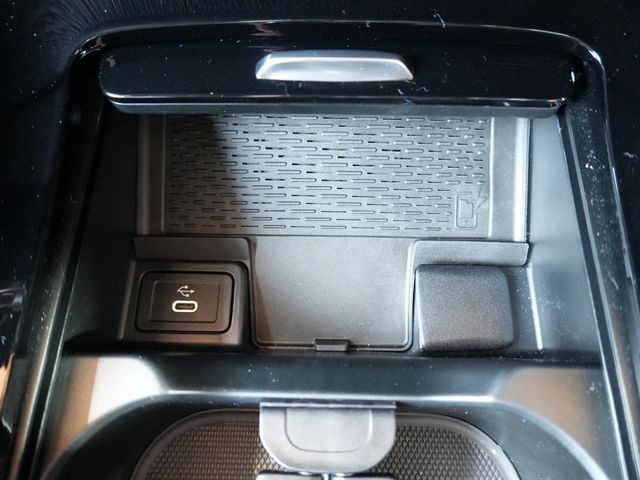 MERCEDES BENZ MERCEDES BENZ GLA class 2024