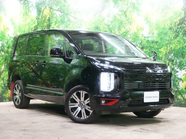 MITSUBISHI DELICA D:5 4WD 2023