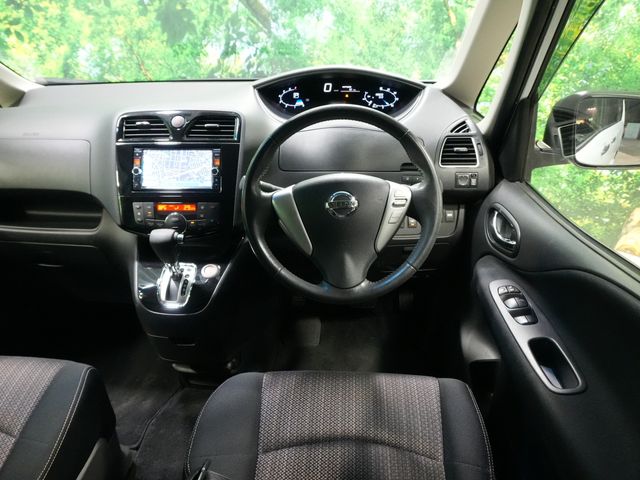 NISSAN SERENA  S-HYBRID 2014
