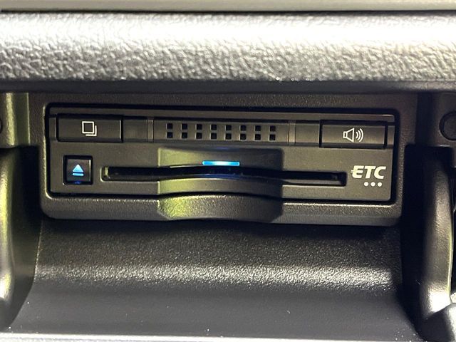 TOYOTA CROWN sedan hybrid 4WD 2017