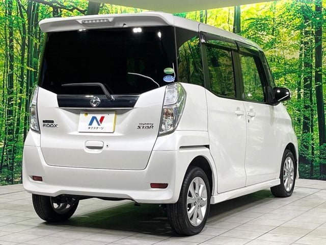 NISSAN DAYZ ROOX 2018