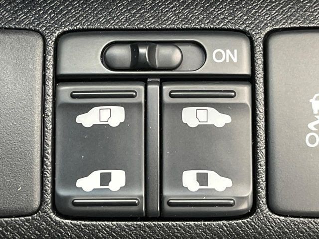 HONDA STEPWAGON SPADA 2009