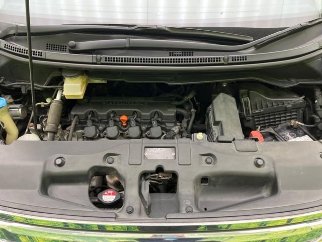 HONDA STEPWAGON SPADA 2009