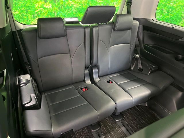 TOYOTA ALPHARD 2022