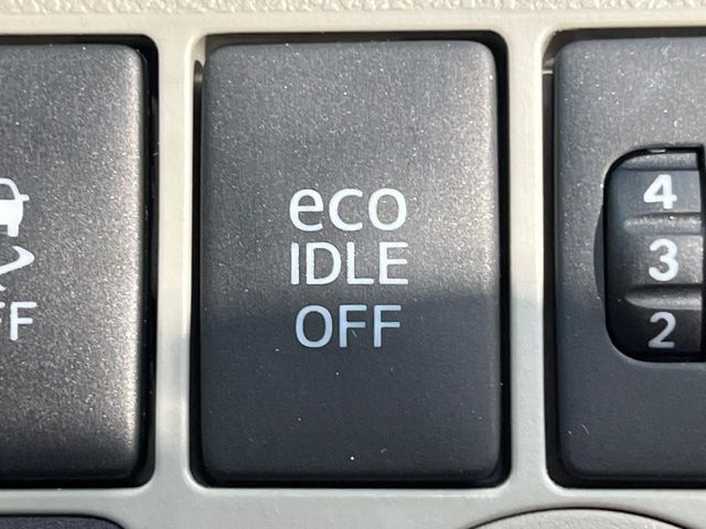 DAIHATSU MIRA e:S 2013