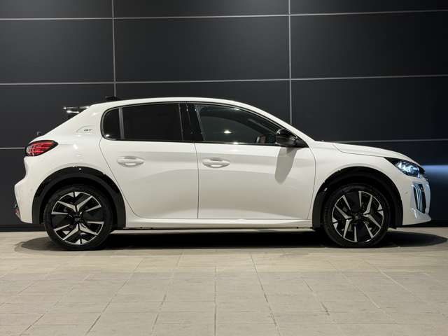 PEUGEOT PEUGEOT 208 2024