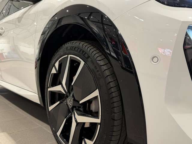 PEUGEOT PEUGEOT 208 2024