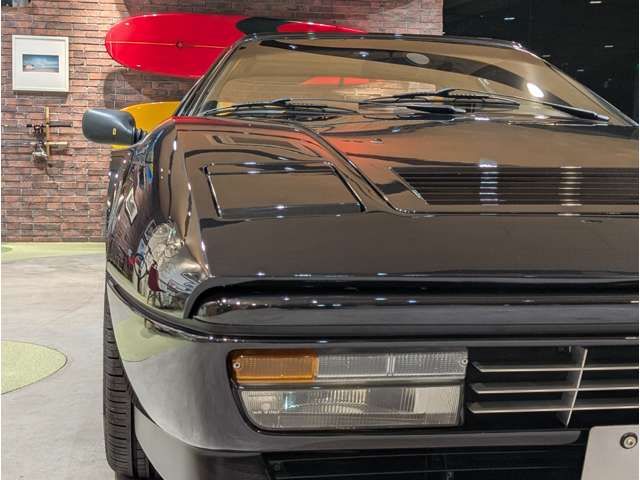 FERRARI FERRARI 328 1988