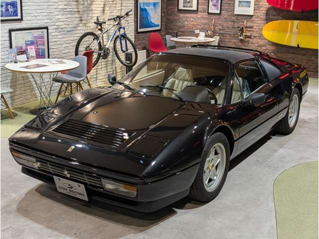 FERRARI FERRARI 328 1988