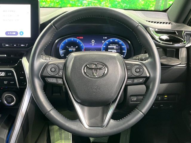 TOYOTA HARRIER 2WD 2024