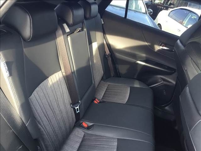 TOYOTA HARRIER HYBRID 2021