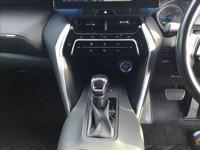 TOYOTA HARRIER HYBRID 2021