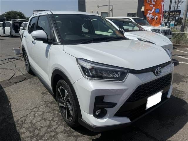 TOYOTA RAIZE HYBRID 2024