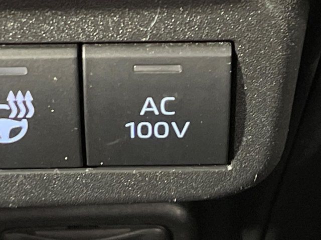 TOYOTA SIENTA HYBRID 2022