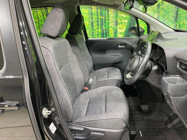 TOYOTA SIENTA HYBRID 2022