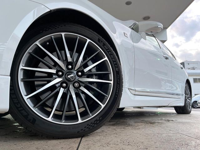 TOYOTA LEXUS LS460 2015