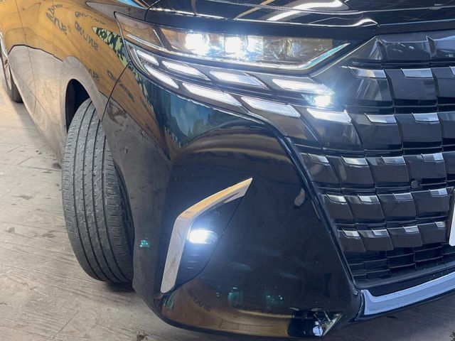 TOYOTA ALPHARD hybrid 2024