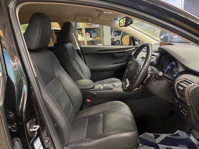 TOYOTA LEXUS NX300h AWD 2019