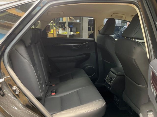 TOYOTA LEXUS NX300h AWD 2019