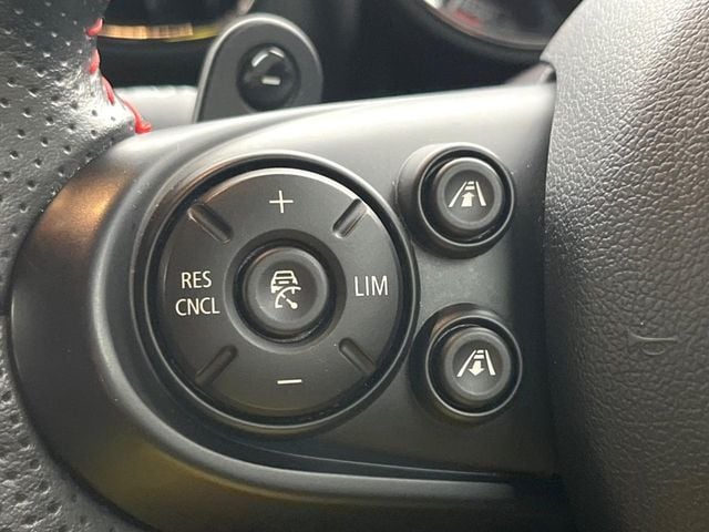 BMW BMW MINI CROSSOVER 2017