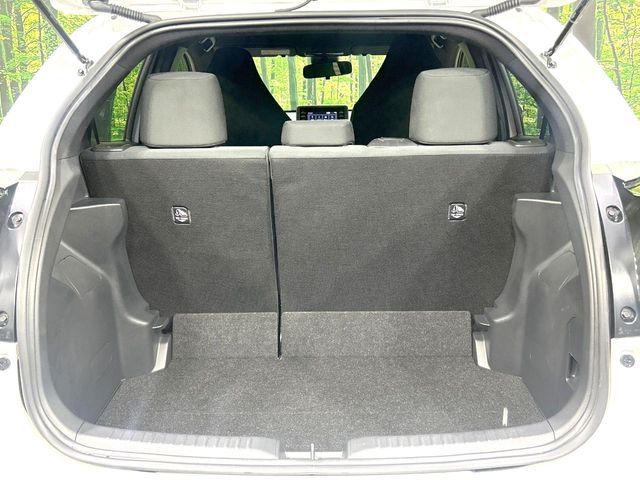 TOYOTA YARIS HYBRID 2022