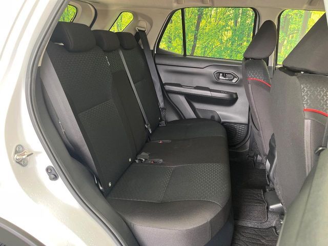 TOYOTA RAIZE HYBRID 2022