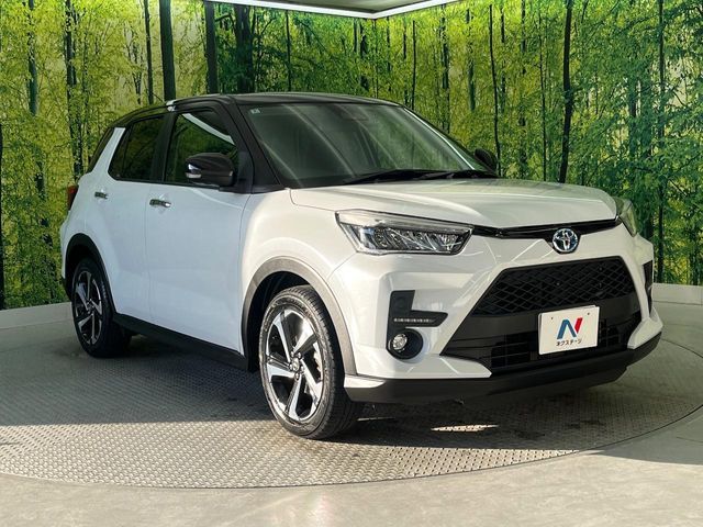 TOYOTA RAIZE HYBRID 2022