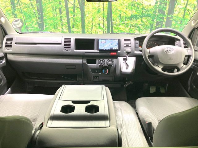 TOYOTA HIACE van 2WD 2014