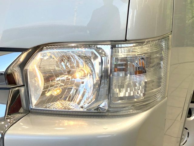 TOYOTA HIACE van 2WD 2014