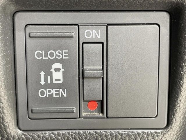 HONDA N BOX CUSTOM 2018