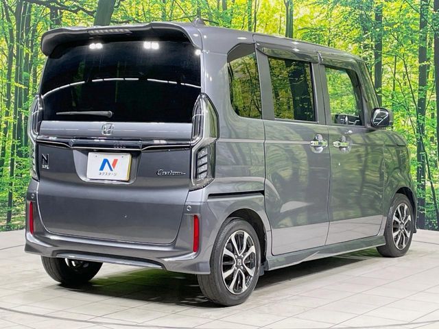 HONDA N BOX CUSTOM 2018