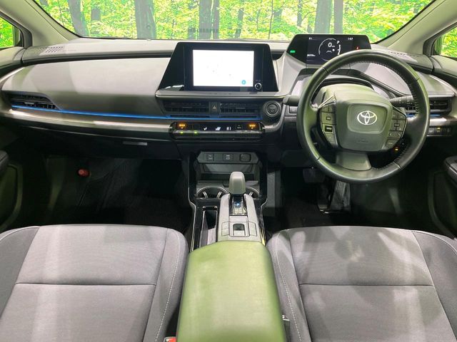 TOYOTA PRIUS 4WD 2023
