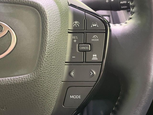 TOYOTA PRIUS 4WD 2023