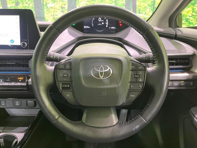 TOYOTA PRIUS 4WD 2023