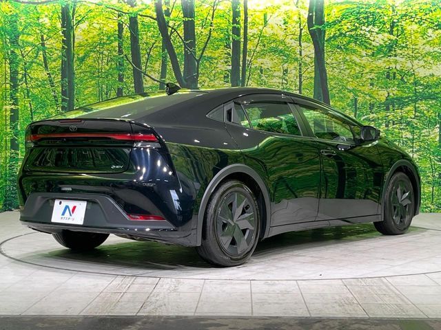 TOYOTA PRIUS 4WD 2023