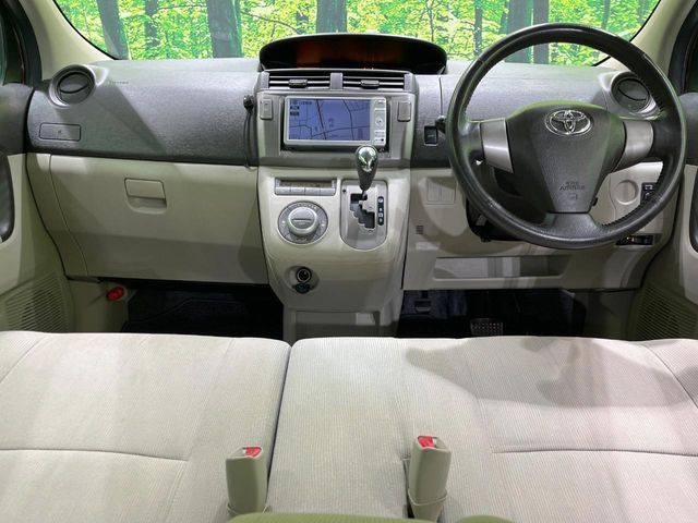 TOYOTA PASSO SETTE 2011